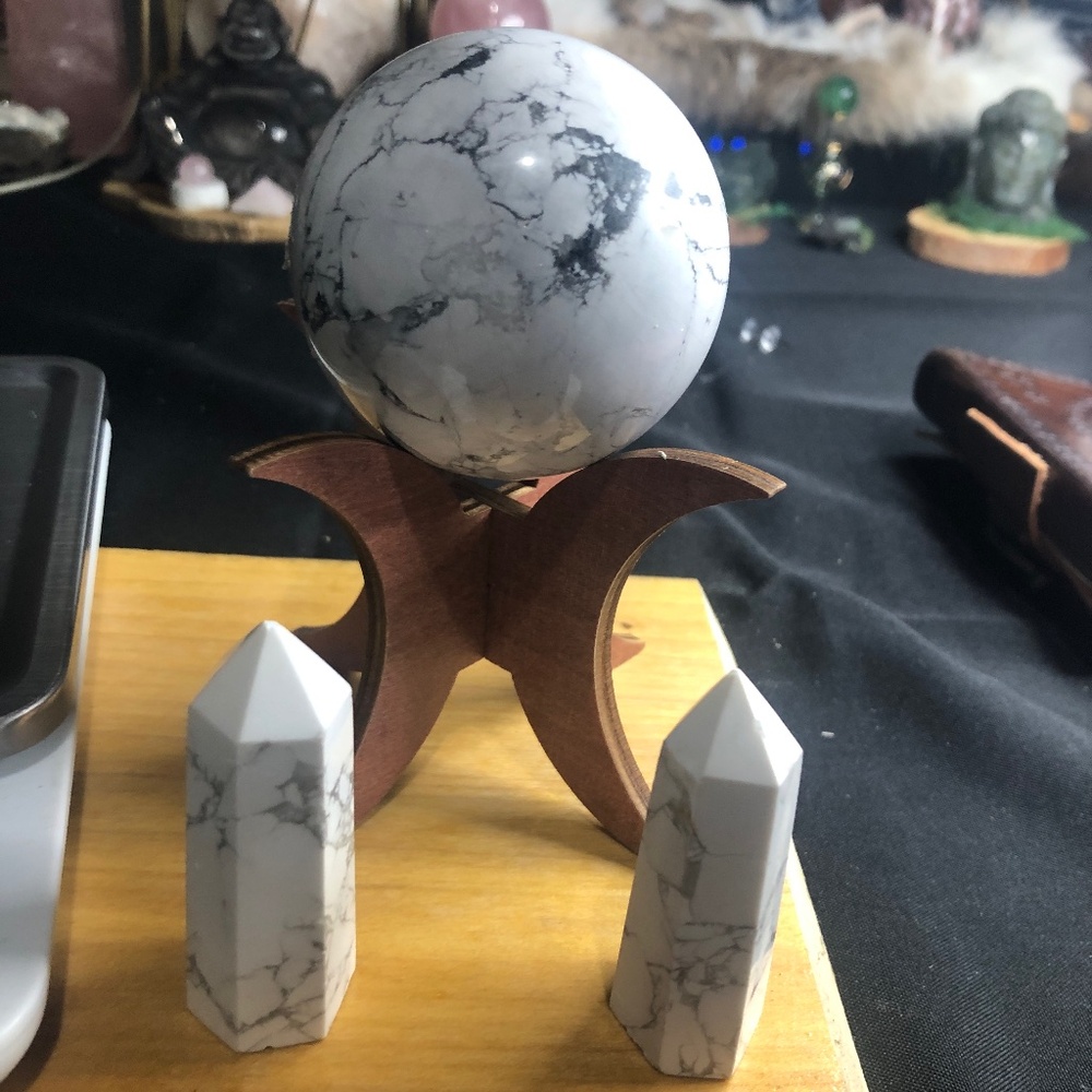 Howlite sphere band 2 towers
